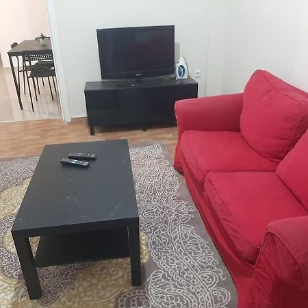 Modern Apartmen In Athina Atenas Exterior foto